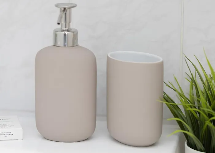 Bright Srodmiescie By Renters